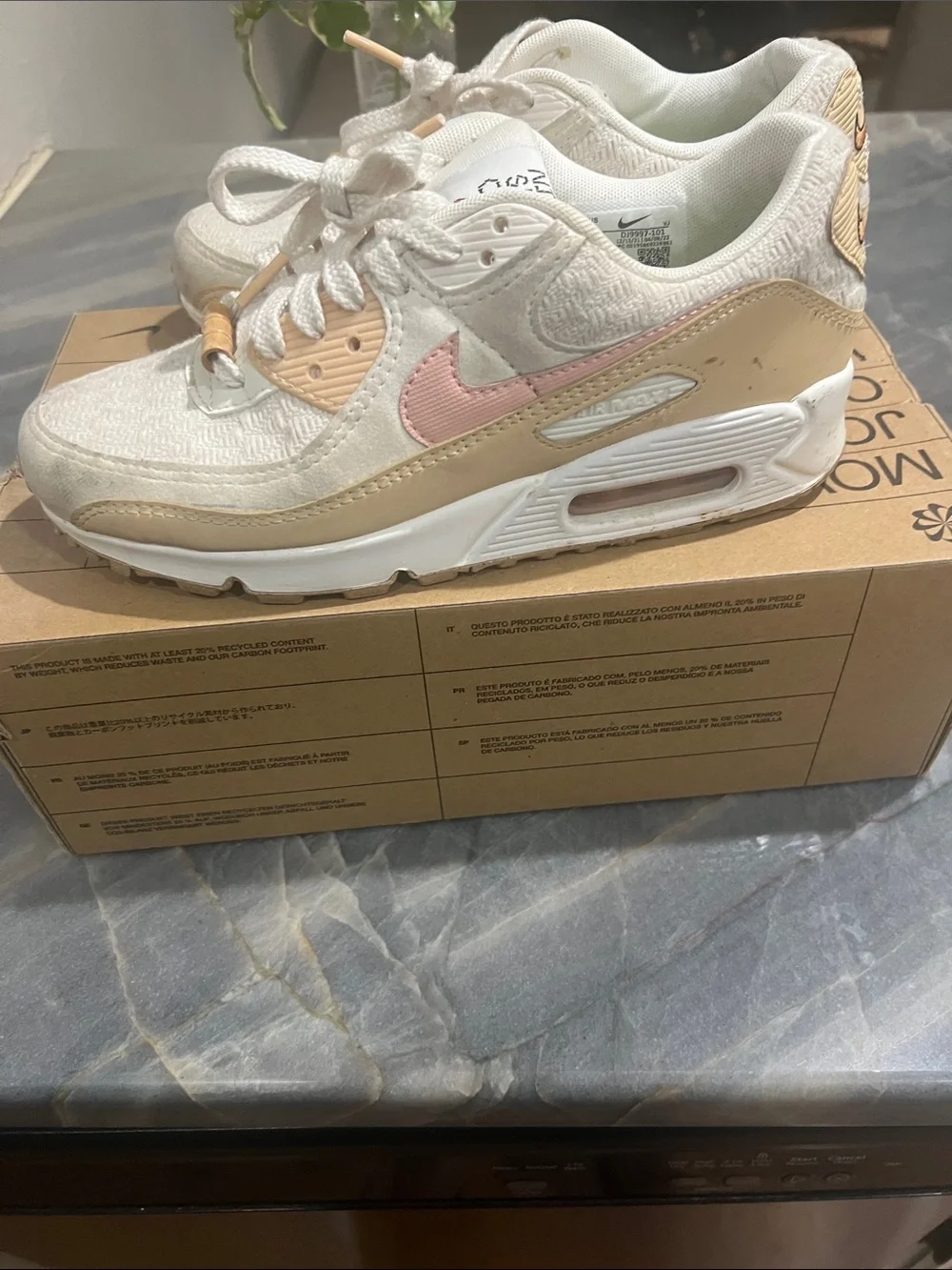 Nike Wimens Air Max 90 SE Cream White Pink Casual Sneakers